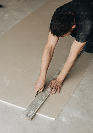 Döşəmə Baxımı və Cilalama